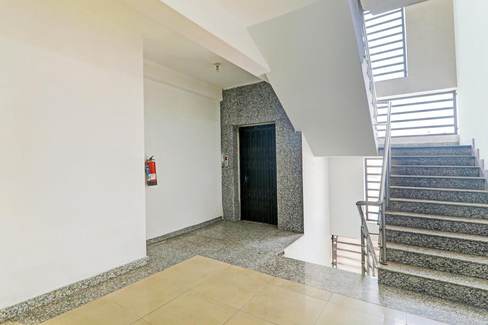 Super Hotel O Jankipuram Near Sahara State Formerly Basera Homes Hasanganj 외부 사진